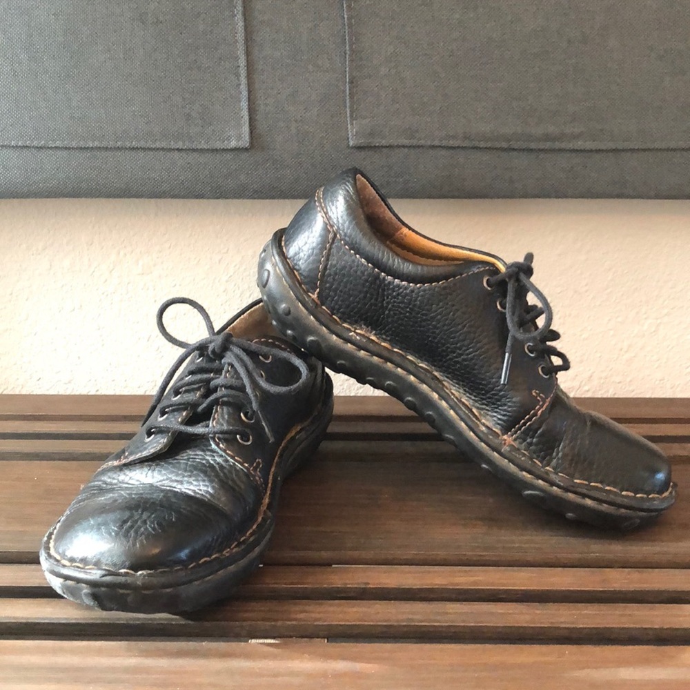 Cabelas Leather Lace Up Shoes sz 6